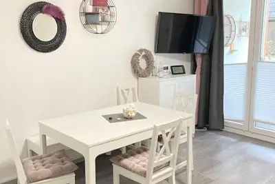 Image de Apartment/apartment, shower, Wc, balcony - Ferienwohnung Deichgraf B5