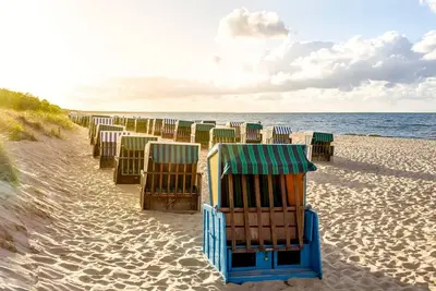 Image de Strandhaus Möwe - Holiday apartment on the dune with sea view