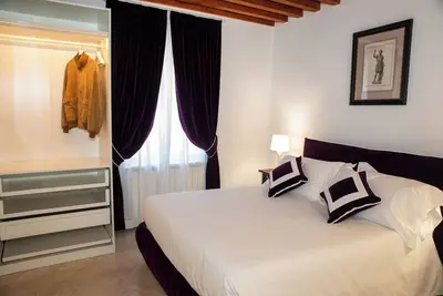 Image de Pink House - Free Parking Wi-fi free Tivoli