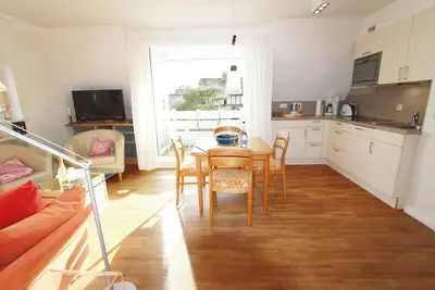 Image de Surrounded by stylish thatched-roof houses, you can enjoy your vacation in this 3-room apartment