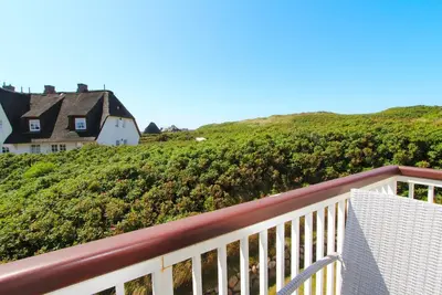 Image de Modern furnished apartment close to the beach with four rooms on two levels