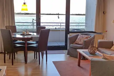 Image de Appartement am Meer, Ostsee Insel Fehmarn, Ferienwohnung am Strand, Meerblick, Balkon, 2-4 Pers.