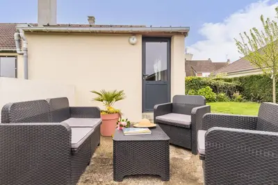 Image de Maison lumineuse et rénovée à Sainte-Mère-Église