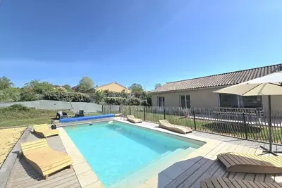 Image de Maison périgourdine avec piscine privative, internet et animaux acceptés