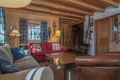Image de Chalet lumineux et spacieux de 120 m2 (5 pièces, 6 personnes) avec grand jardin et terrasse partiell