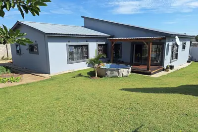 Image de Cozy retreat near 7070 High way with easy access to major attractions in Lusaka.