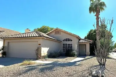 Image de Cozy 2 Bed 2 Bath in Hillcrest Ranch