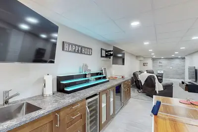 Image de The Blitz House: Where Legends Unwind