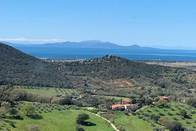 Image de Villa In The Hill Sea View In The Green Tuscan Maremma 10km From The Beaches