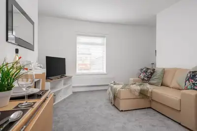 Image de Fredo's Apt - 1 bed, Free Parking, Wi-Fi, Hospital