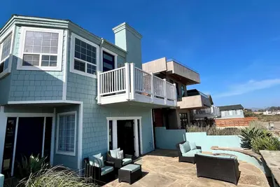 Image de Casa Azul- 3bd/ 2. 5 ba Sleeps 10