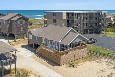 Image de Jewel by the Sea: Short Walk to Beach, Fireplace
