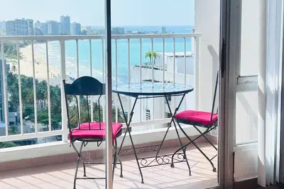 Image de Breathtaking Oceanfront Paradise with King Bed, Ac, Wifi, Parking