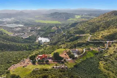 Image de Retreat with stunning views: breathtaking, peaceful and soul healing