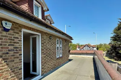 Image de London Edgware Bright & Cosy 2br | Balcony