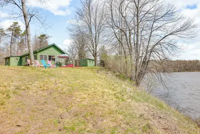 Image de 4 Mi to Snowmobile Trails: Muskegon River Retreat