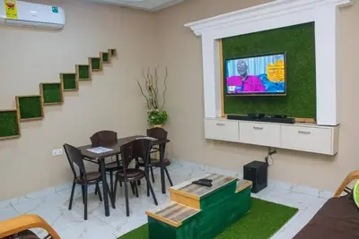 Image de Dollys Villagio Apartments Two-Bedroom Apartment E