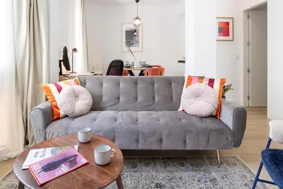 Image de Apartment + Office area in Almagro, Madrid