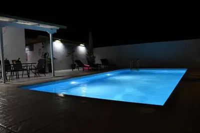 Image de Tropical pool house in rafina