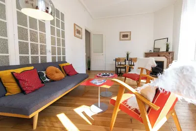 Image de La Bohème – Appartement chaleureux et décoré avec goût, à Saint-Étienne