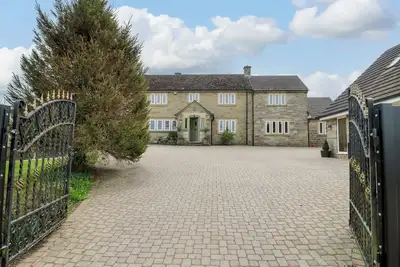 Image de Cherry Tree Farm, family friendly, with hot tub in Chesterfield