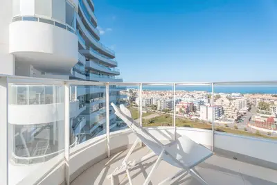 Image de Appartement 'Tu Escapada En Canet' avec vue sur la mer, Wi-Fi et climatisation
