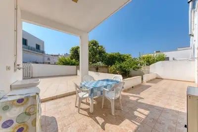 Image de Maison de vacances 'Casa Saulle - Costruzione Tipica' avec terrasse, jardin privé et climatisation