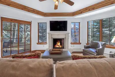 Image de Austria Haus 3 Br, 242 E Meadow Dr, Vail Village (Lop)-Hot Tub, Heated Outdoor Pool