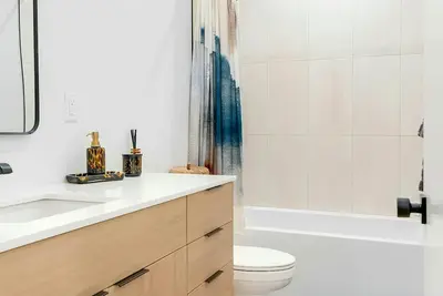 Berkeley Brownstone - Main Level