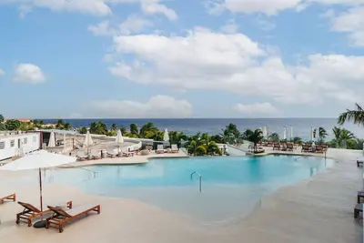 Image de 2 Br Condo Pool & Ocean Views One Mambo 20 by Bocobay