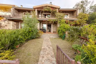 Image de Casa Asia is located in the characteristic village of Domus de Maria, a few minutes from the spectacular beaches of Chia, such as Su Giudeu, Cala Cipolla, Tuerredda, with golden sand and transparent sea; ideal for those who want a holiday dedicated to re