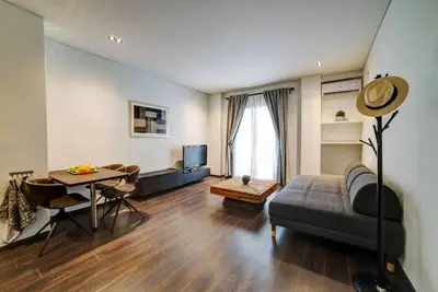 Image de Classy and stylish apartment next to Hilton