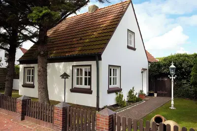 Image de Island dream on Juist: Holiday home close to the beach with sauna - for the whole family!