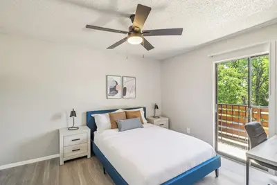 Image de The Landry 277| Spacious and Cozy 2 Bedroom 1bth