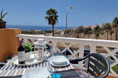 Image de Appartement Ocean View avec vue imprenable sur la mer, terrasse