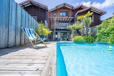 Image de Villa en bois au cœur d'un quartier pittoresque