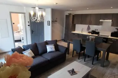 Image de Appartement Le Laurier-4 pers-Lac de sainte croix-3 étoiles