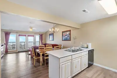 Image de Sailor's Sanctuary: Condo Rental with Marina Access