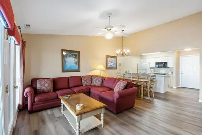 Image de Boat and Stay Paradise: Condo Rental with Marina
