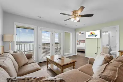 Image de Condo Cove: Marina Access & Boat Rentals