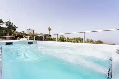 Image de Las Ranas 2 - amazing views, swim spa with jacuzzi