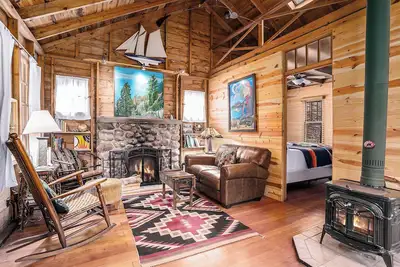 Image de Secluded dog-friendly retreat with beach access