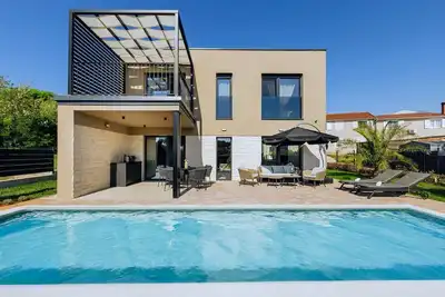 Image de Villa Marine with Pool in picturesque village Tar near PoreÄŤ