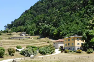 Image de Borgo Paradiso - Charming 6-bedroom, 18 guests mas immersed in 15 acre parkland