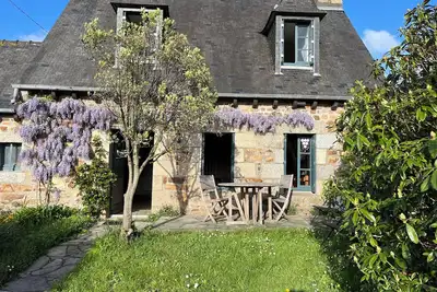 Maison de Charme à Loguivy de la Mer – Jardin et Terrasse À Deux Pas des Plages