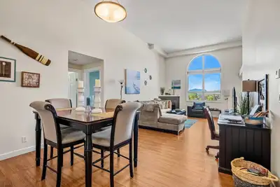 Image de Bayside Bliss | Outdoor Pool/Hot Tub | Lake Access