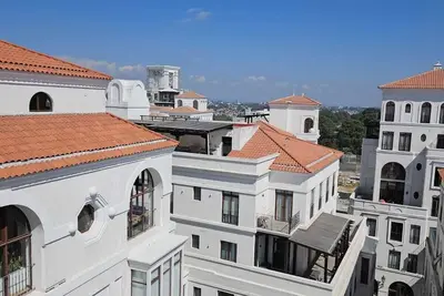 Image de Penthouse Ciudad Cayala 2-bedroom condo in Ciudad de Guatemala