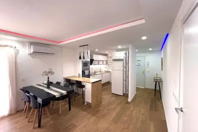 Image de Bright apartment with sea views Salou-La Pineda - Tarragona!