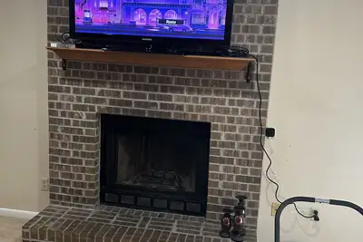 Image de Nurses Heaven\n\n2-bedroom townhome in charming Daleville with WiFi, Ac. Come over