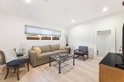 Image de North Hills Private Guest Cottage, Laundry, Wi-Fi, Kitchen. Pets welcome